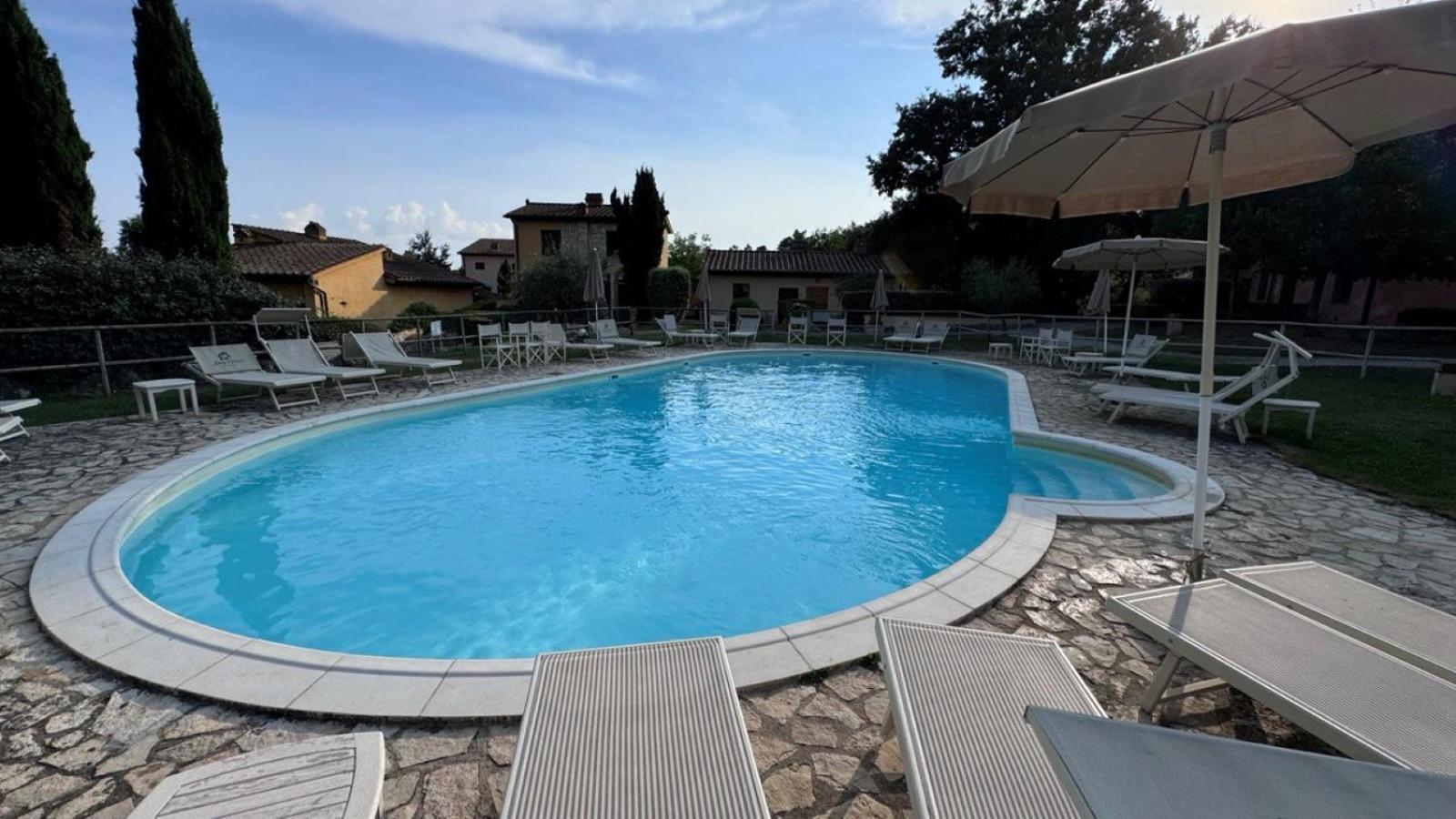 Appartamento Isenesi Gambassi Terme Exterior foto